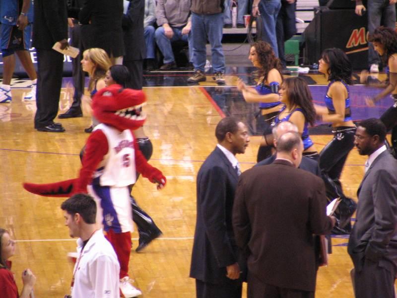 Raptors - 02.04.2005 290.jpg